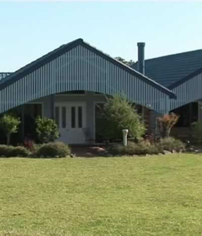 Jacaranda Country Lodge - Perths Hotel 0