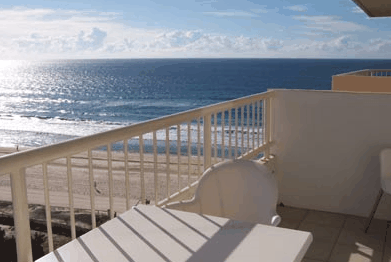 Bahia Beachfront Apartments - Perths Hotel 4