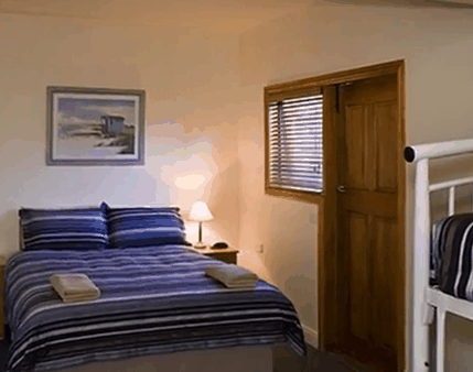 Swansea Motor Inn - Perths Hotel 0