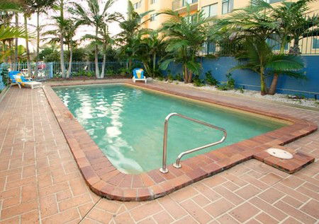 Coral Sea Apartments - Perths Hotel 0
