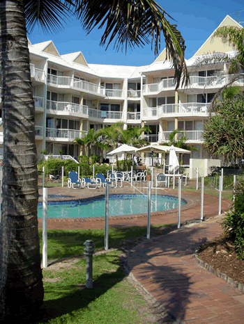 Crystal Beach Resort - Perths Hotel 2