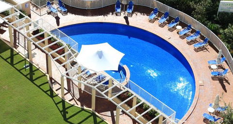 Xanadu Main Beach - Perths Hotel 0