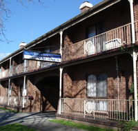 Albury Townhouse - Perths Hotel