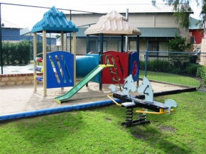 Amalfi Resort - Perths Hotel 5