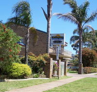 Beachfront Units Merimbula - Perths Hotel