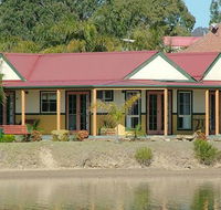 Coachhouse Marina Resort Batemans Bay - Perths Hotel