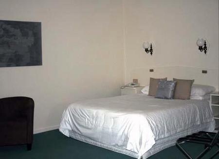 International Motor Inn - Perths Hotel 1