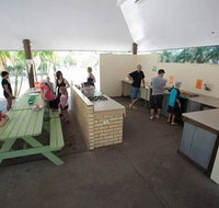 Bonny Hills Caravan Park - Perths Hotel