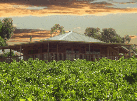 Mclaren Ridge Log Cabins - Perths Hotel