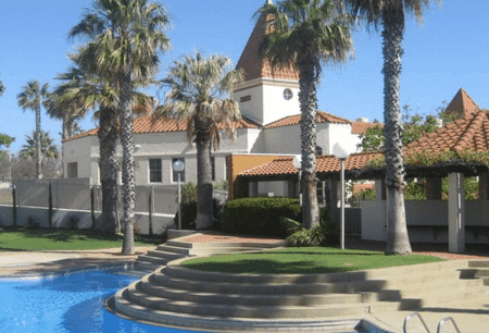 Mindarie Marina - Perths Hotel 1
