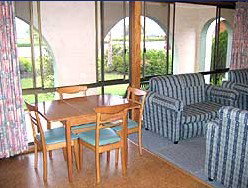 Del Costa Holiday Villas - Perths Hotel 1