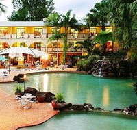 Palm Royale Cairns - Perths Hotel