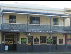 Jack Duggans Irish Pub - Perths Hotel 4