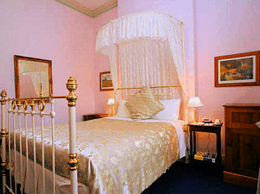 The Lodge on Elizabeth - Perths Hotel
