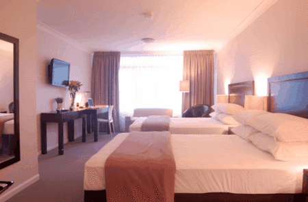Checkers Country Resort And Conference Centre - Perths Hotel