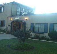 Golden Harvest Motel - Perths Hotel