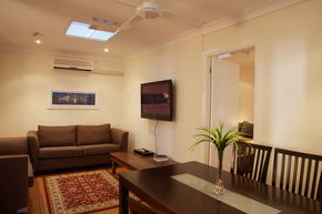 Manly Lodge Boutique Hotel - Perths Hotel 0