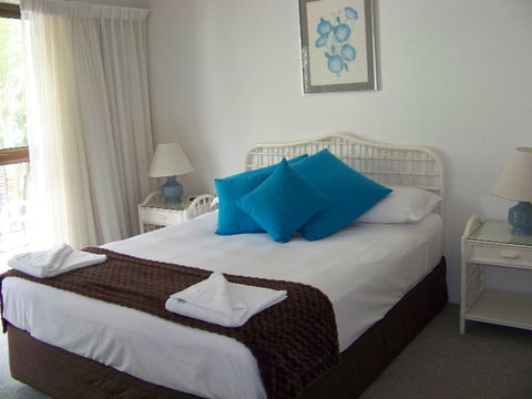 Old Burleigh Court Holiday Apartments - Perths Hotel 0