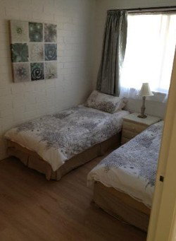 Aquarius Holiday Apartments - Perths Hotel 1