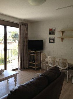 Aquarius Holiday Apartments - Perths Hotel 2