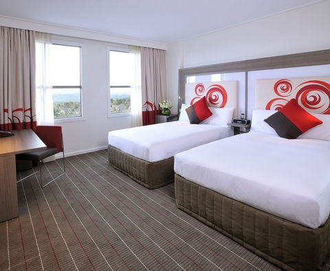 Novotel Melbourne Glen Waverley - Perths Hotel 2