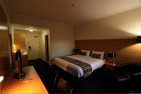 Country Comfort Inter City Perth Hotel & Apartments - Perths Hotel 4
