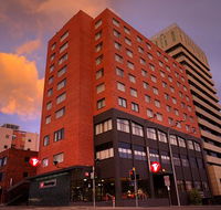 Travelodge Hotel Hobart - Perths Hotel