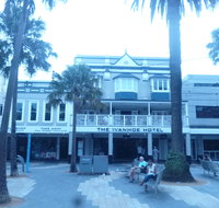 Ivanhoe Hotel - Perths Hotel