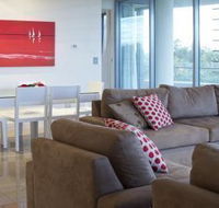 Accommodation Casuarina Beach - Perths Hotel