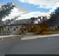 Goroke Hotel Bar amp Bistro - Perths Hotel