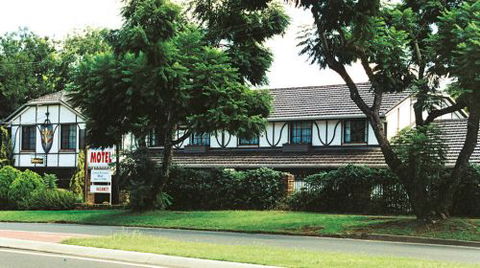 A Tudor Lodge Motel - Perths Hotel 0