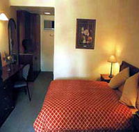 Golden Chain Cooma Motor Lodge - Perths Hotel