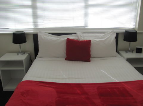 Apartments On Flemington - Perths Hotel 3