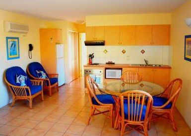 Lennox Beach Resort - Perths Hotel 5