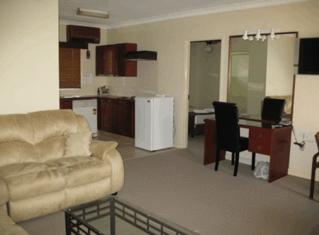 Country Comfort Coffs Harbour - Perths Hotel 2