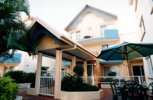 Costa Dora Holiday Apartments - Perths Hotel 2