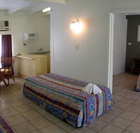 All Seasons Magnetic Island - Perths Hotel