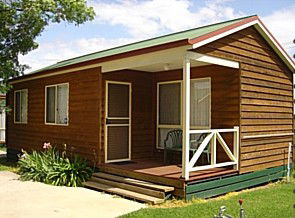 Albury Motor Village - Perths Hotel 4