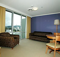 Waldorf Apartments Hotel Canberra - Perths Hotel