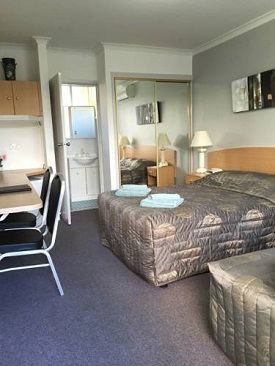 White Manor Motel - Perths Hotel 4