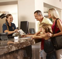 Brisbane Holiday Village - Perths Hotel
