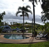 Dunk Island View Caravan Park - Perths Hotel