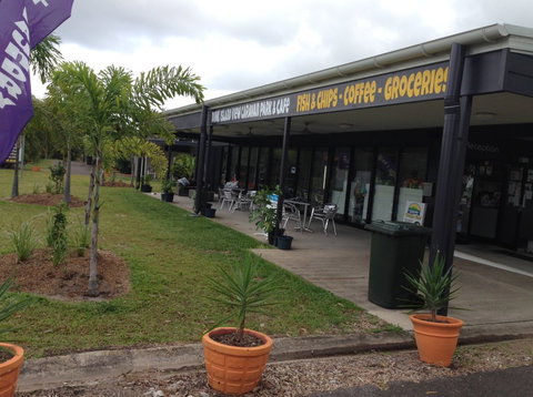 Dunk Island View Caravan Park - Perths Hotel 5