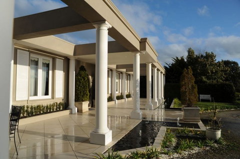 Norwood House Motel & Reception Centre - Perths Hotel 0