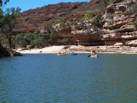 Kalbarri Accommodation Service - Perths Hotel 9