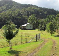 Eighteen Mile Cottage and Homestead - Perths Hotel