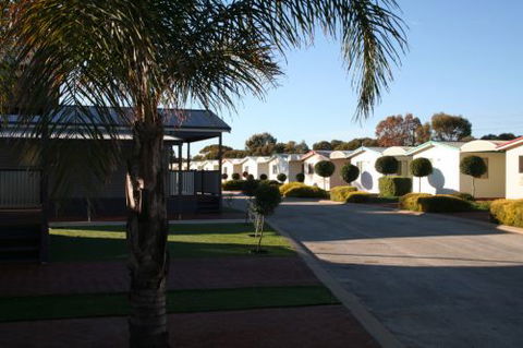 Merredin Park - Perths Hotel 0