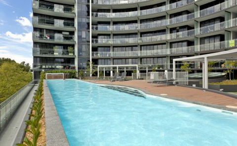 Astra Apartments Canberra - Perths Hotel 5