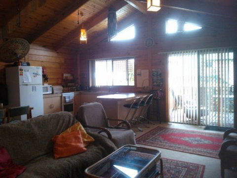 Keren's Place - Perths Hotel 7