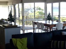Island Beach SA Perths Hotel